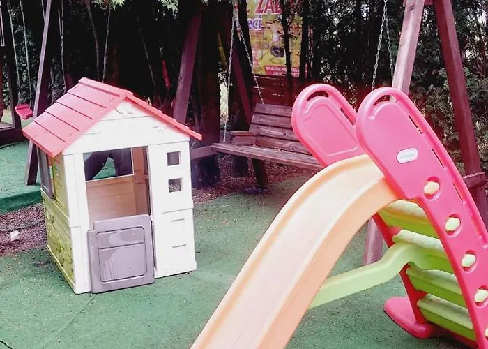 Zajazd Na Liwskich Mostach *