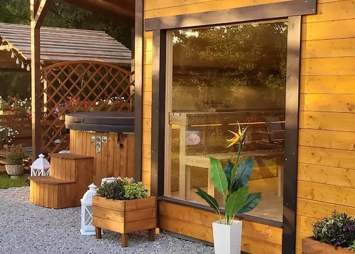 Zajazd Na Liwskich Mostach